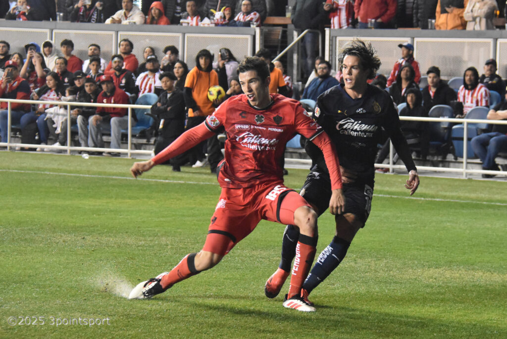 Chivas v Atlas